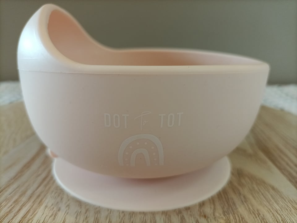 SILICONE BOWL WITH SUCTION