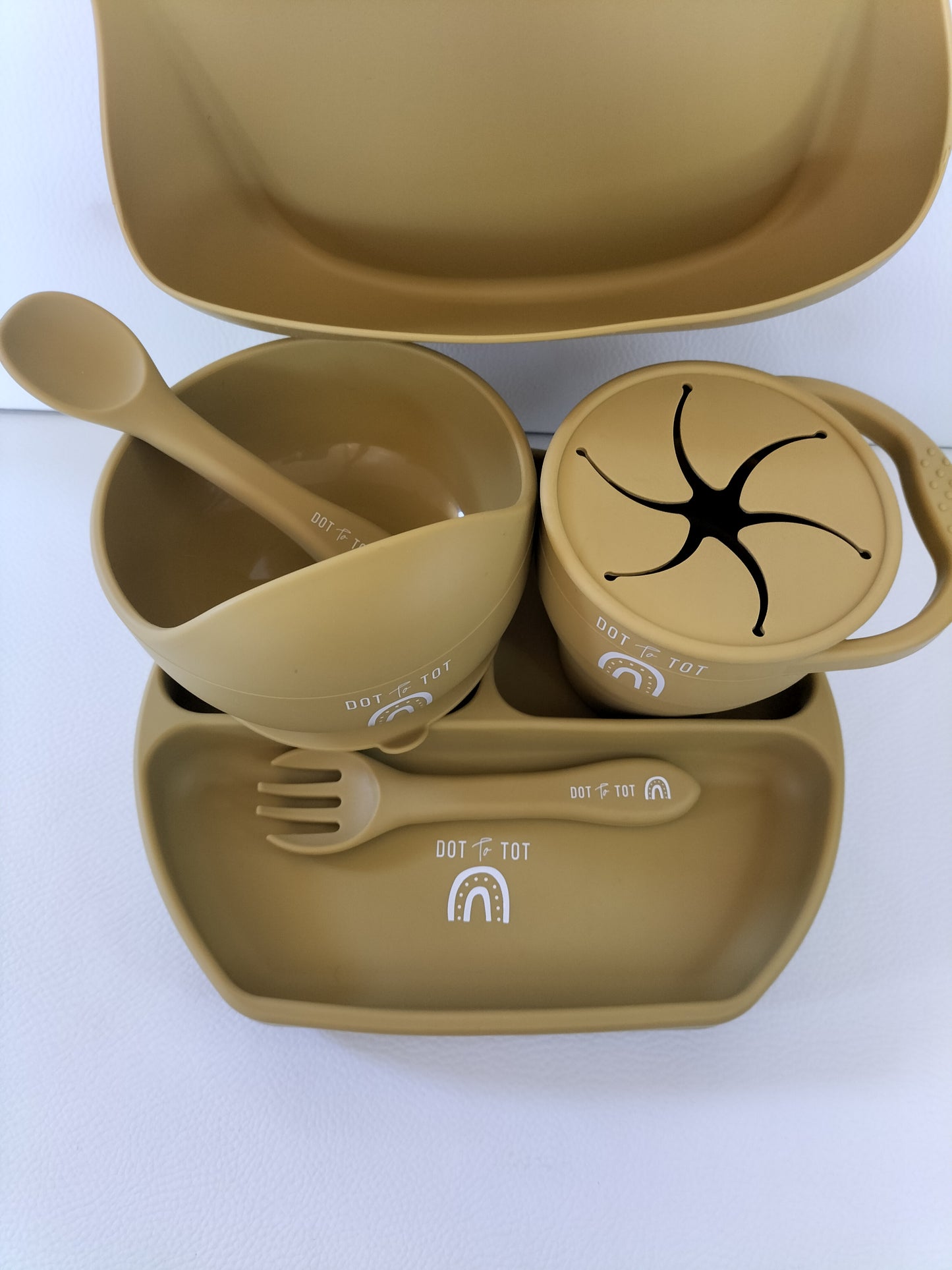 6 PIECE SILICONE DINNERWARE SET