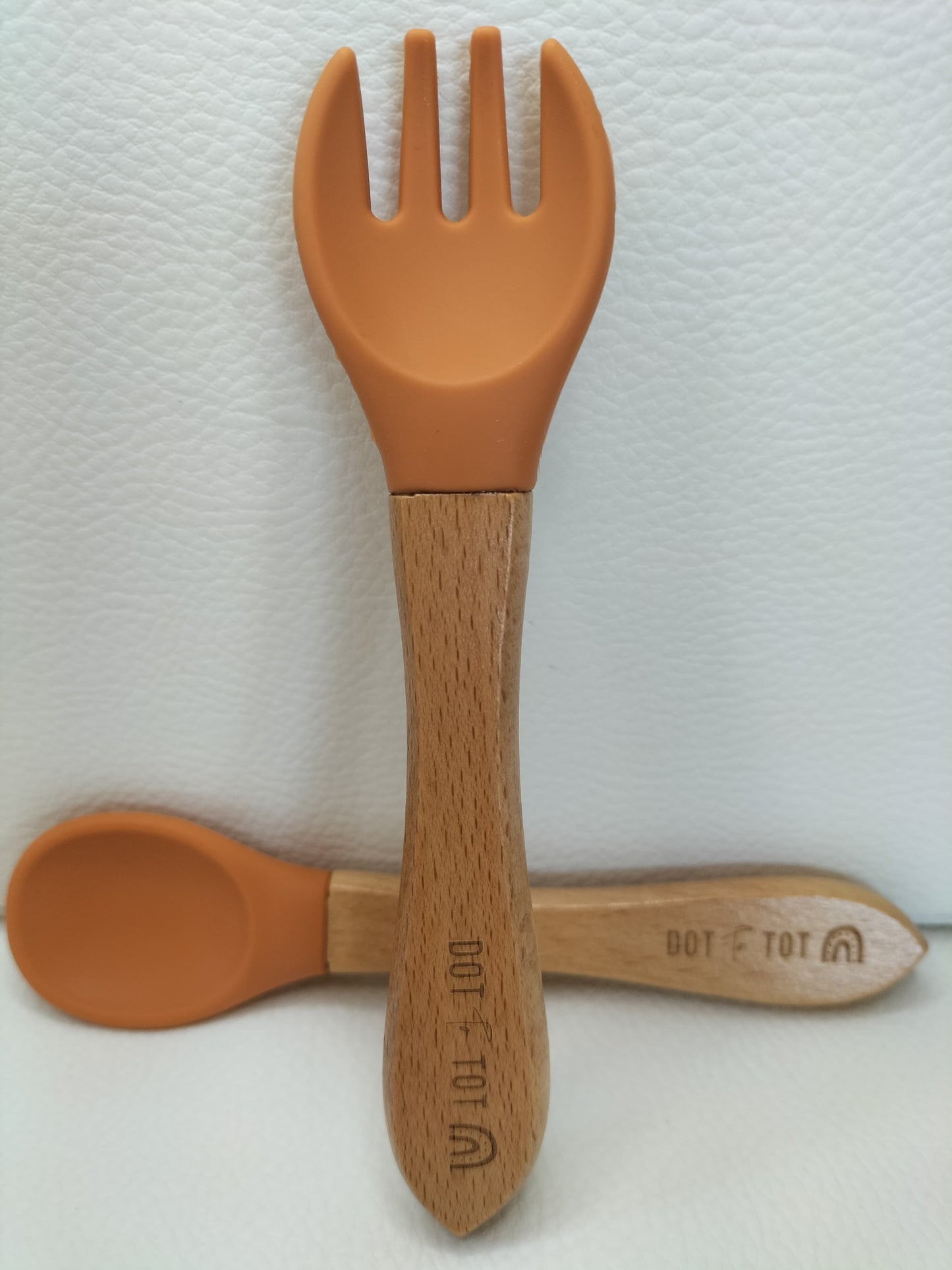 WOODEN HANDLE SILICONE FORK & SPOON SET